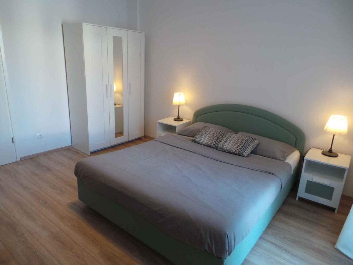 Apartments In Njivice/Insel Krk 34038 Bagian luar foto